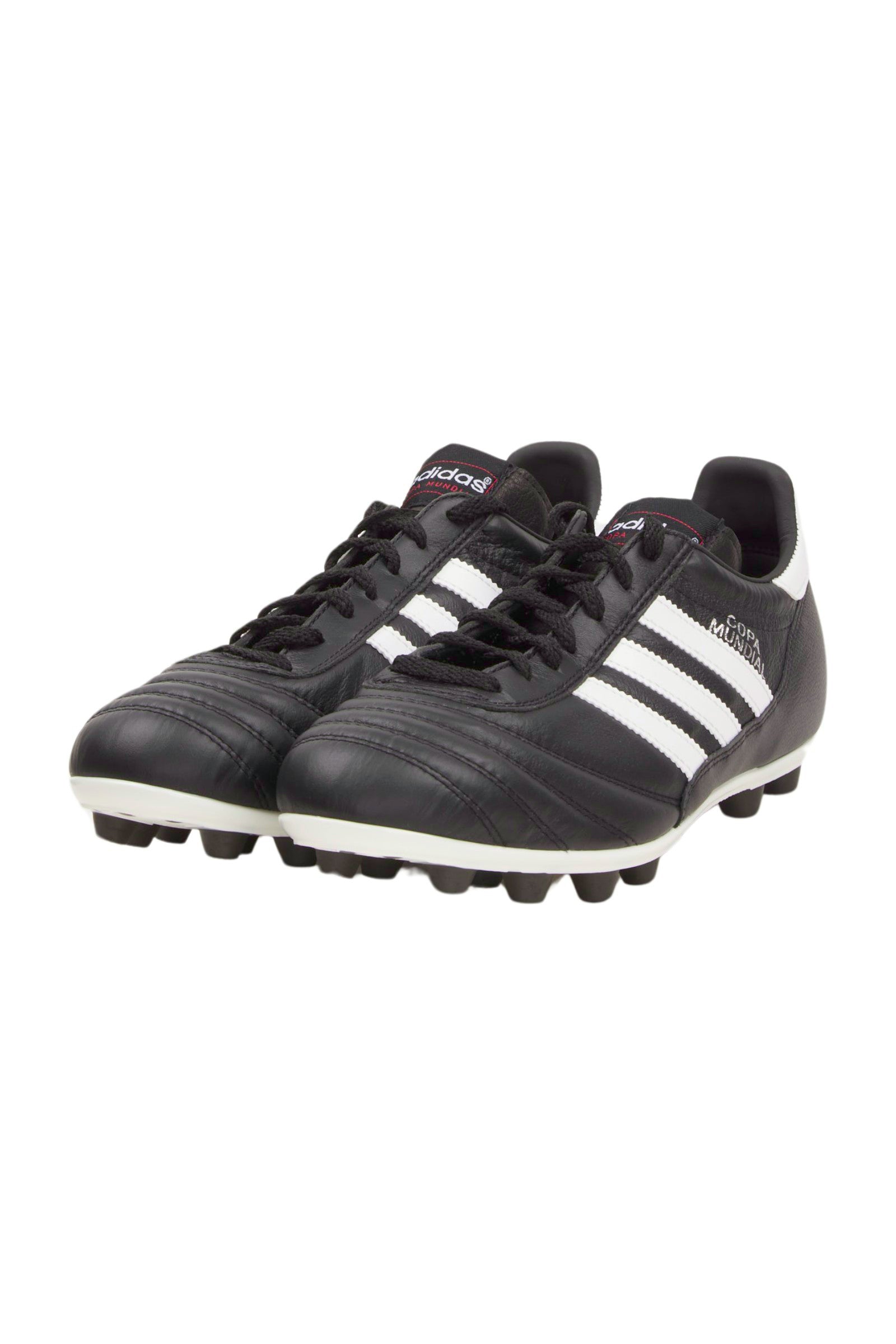 Adidas Fußballschuhe für Damen & Herren 