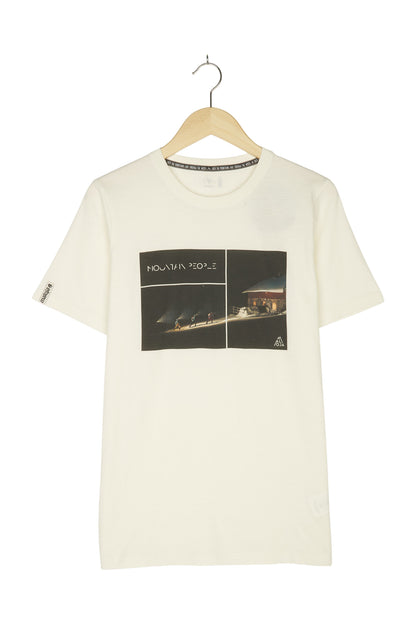 MARGNAM. T-Shirt