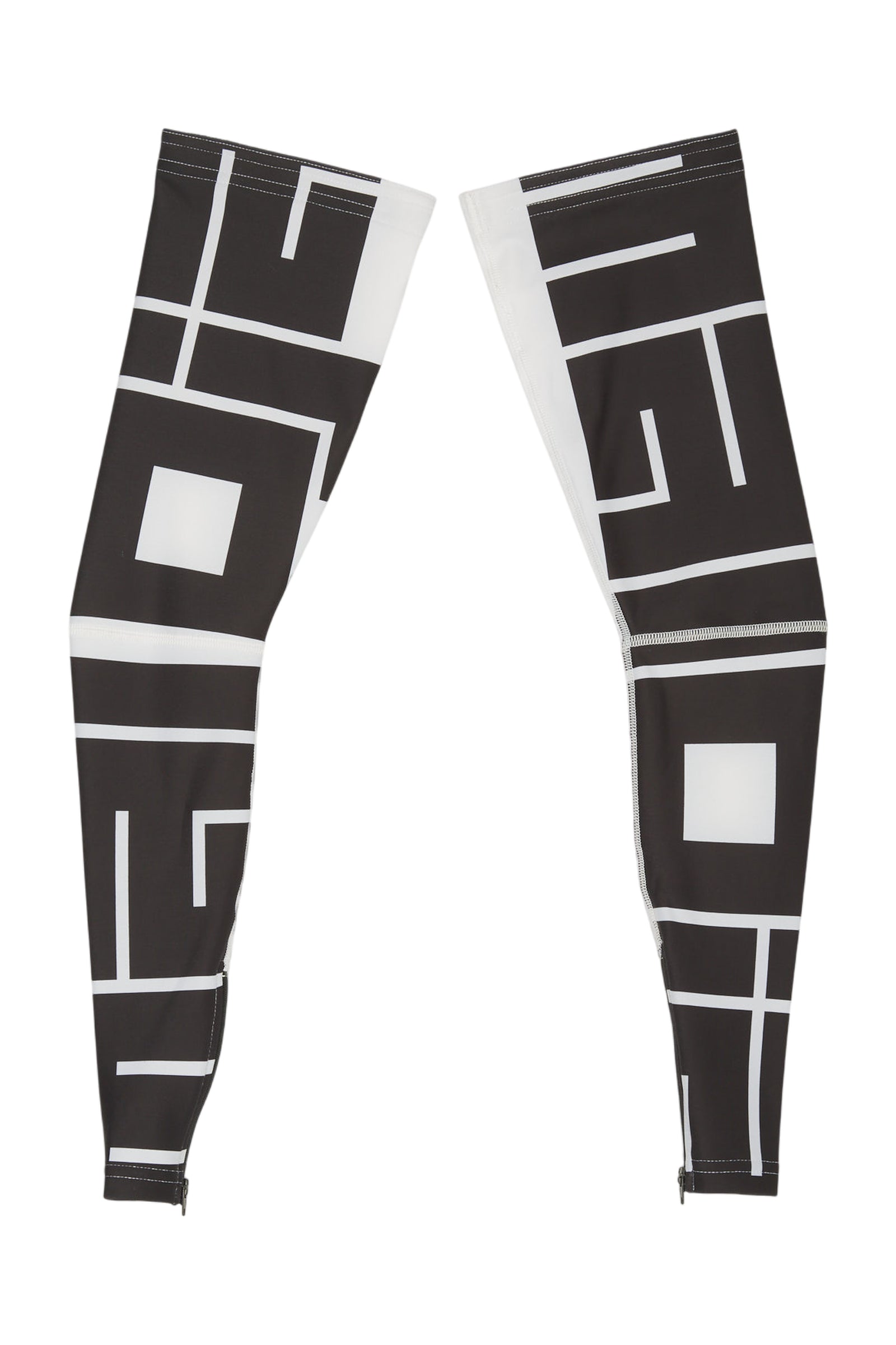 LegwarmersM. Logo Legwarmers