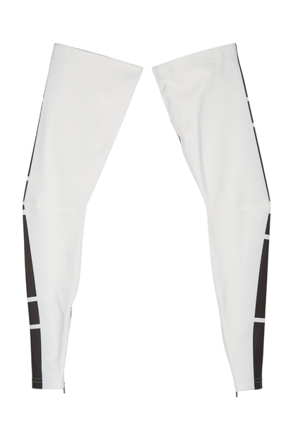 LegwarmersM. Logo Legwarmers