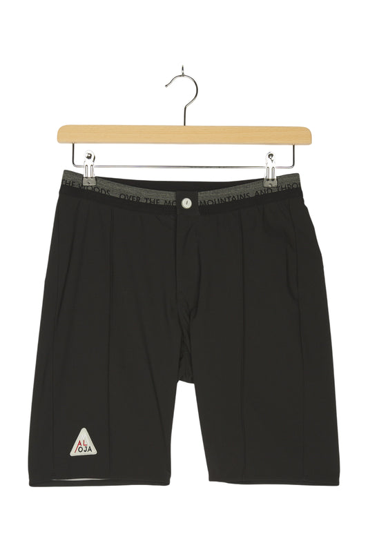 MIRIOM. Multisport Shorts