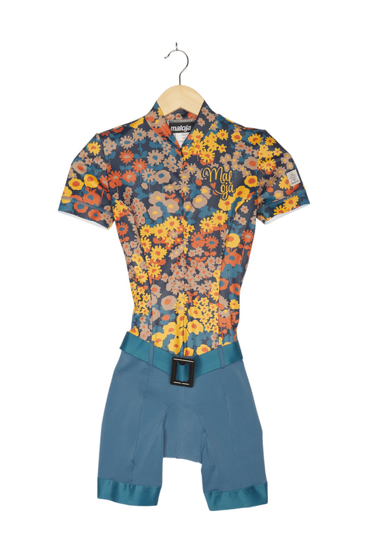 GentianaM. Bike Race Body 1/2