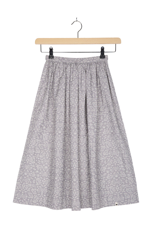 PÜTVIAM. Apron