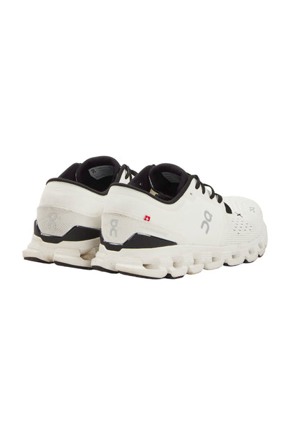 On Cloud X 4 Damen Laufschuhe - Weiß