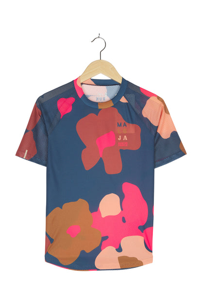 BÜSCHELSCHÖNM. Trail Running Tee