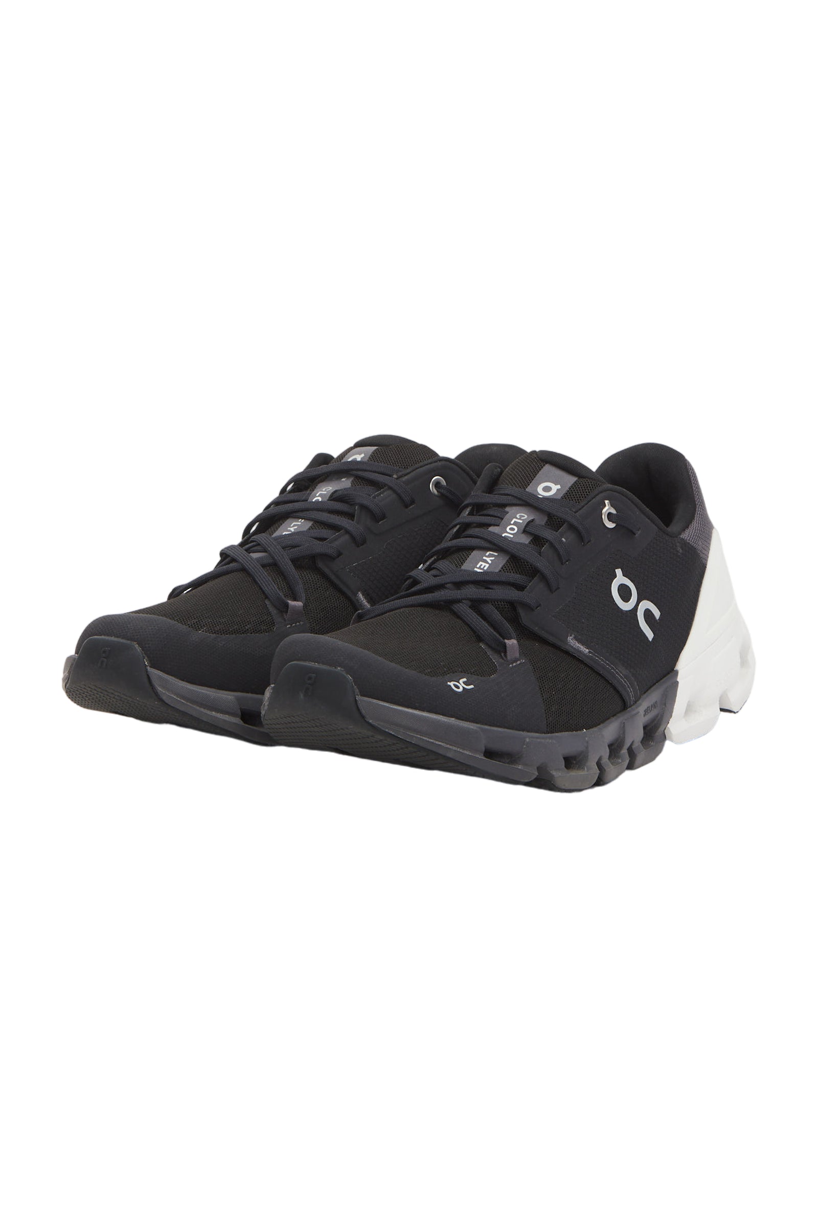 On Cloudflyer 4 Herren Laufschuhe- Schwarz/Weiß